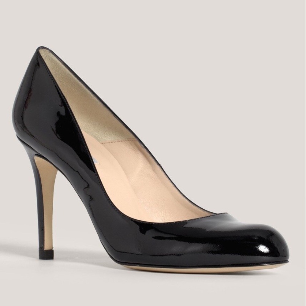 LK BENNET - black patent leather heels